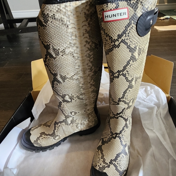 Hunter Carnaby Snake Rain Boots UK size 7 - Picture 2 of 9